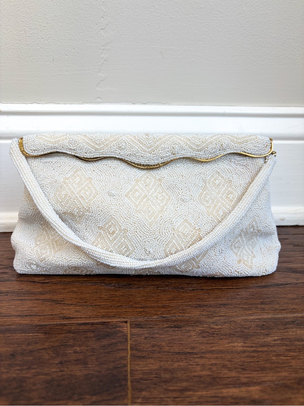 1950s Walborg White Beaded Clutch Evening Bag Made in Japan